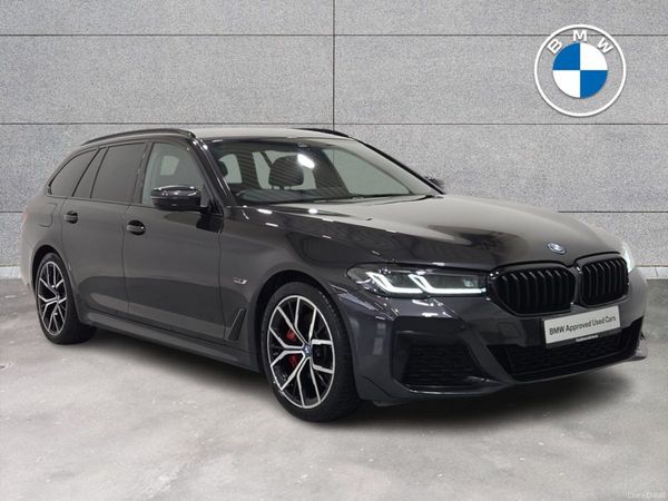 BMW 5-Series Estate, Petrol Plug-in Hybrid, 2022, Grey