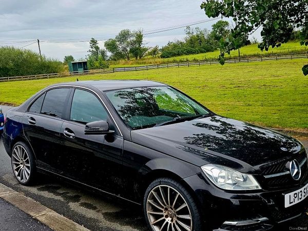 Mercedes-Benz C-Class Saloon, Diesel, 2013, Black