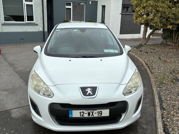 Peugeot 308 MPV, Diesel, 2012, White