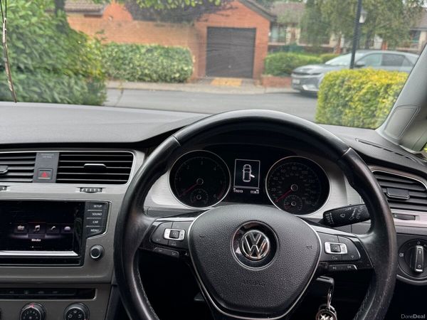 Volkswagen Golf Hatchback, Diesel, 2014, Silver