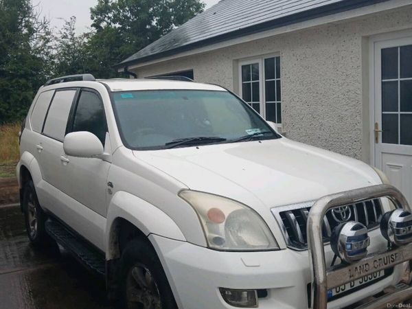 Toyota Land Cruiser SUV, Diesel, 2005, White