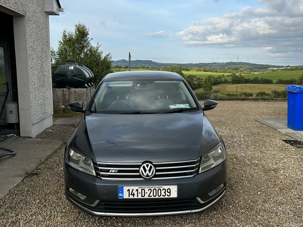 Volkswagen Passat Saloon, Diesel, 2014, Grey