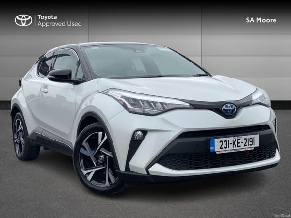 Toyota C-HR SUV, Petrol Hybrid, 2023, White