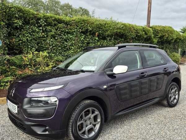 Citroen C4 Cactus Hatchback, Diesel, 2015, Purple