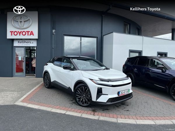 Toyota C-HR Estate, Electric, 2026, White