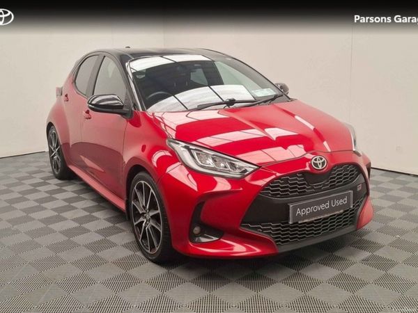 Toyota Yaris Hatchback, Petrol Hybrid, 2023, Red