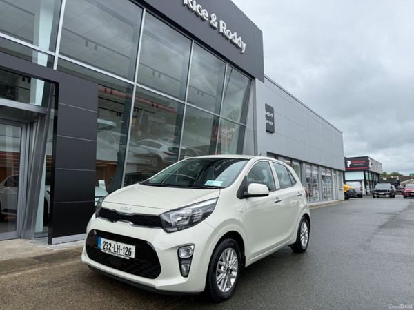 Kia Picanto MPV, Petrol, 2023, Yellow