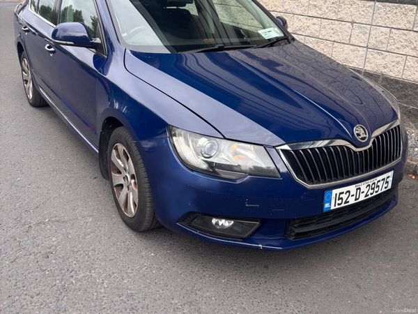 Skoda Superb Hatchback, Diesel, 2015, Blue