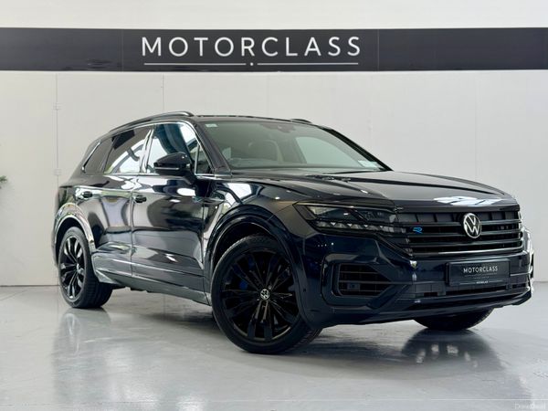 Volkswagen Touareg SUV, Petrol Plug-in Hybrid, 2021, Blue