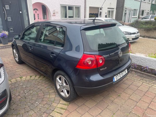 Volkswagen Golf Hatchback, Petrol, 2007, Blue