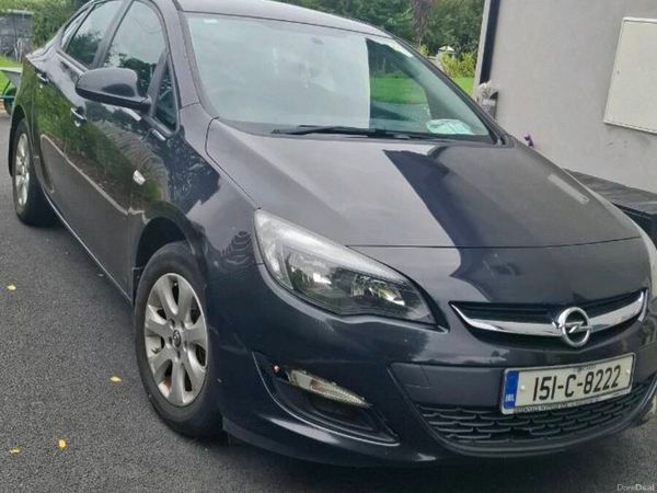 Opel Astra Saloon, Diesel, 2015, Black