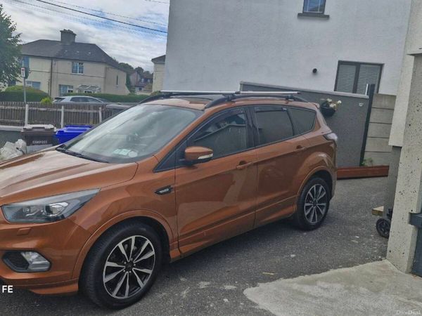 Ford Kuga SUV, Diesel, 2017, Brown