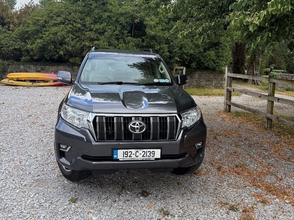 Toyota Land Cruiser SUV, Diesel, 2019, Grey