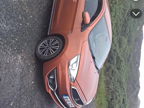 Mitsubishi Mirage Hatchback, Petrol, 2018, Bronze