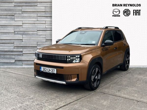 Fiat Panda Hatchback, Electric, 2026, Brown