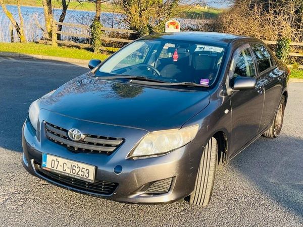 Toyota Corolla Saloon, Petrol, 2007, Grey