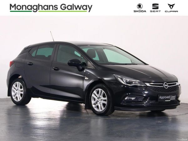Opel Astra Hatchback, Diesel, 2019, Black