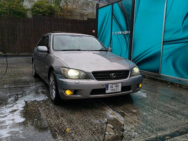 Lexus IS Saloon, Petrol, 2004, Silver