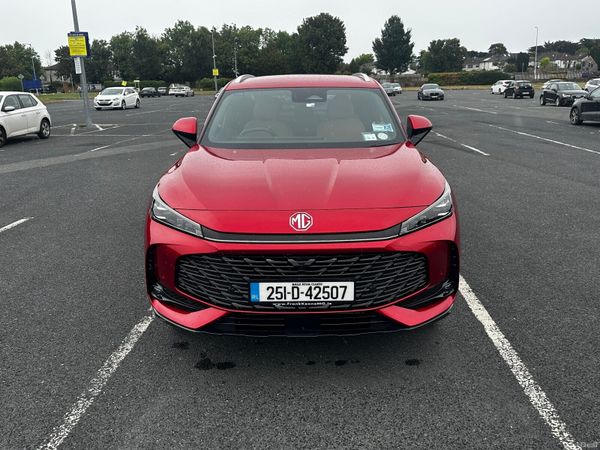 MG HS Hatchback, Petrol Plug-in Hybrid, 2025, Red