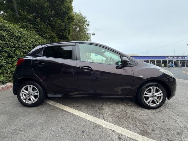 Mazda Demio MPV, Petrol, 2010, Brown