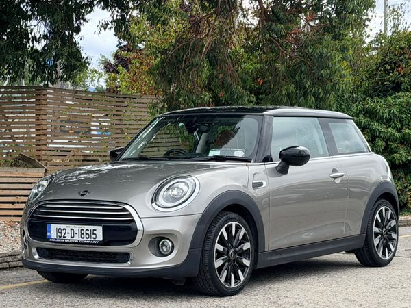 Mini Cooper Hatchback, Petrol, 2019, Grey