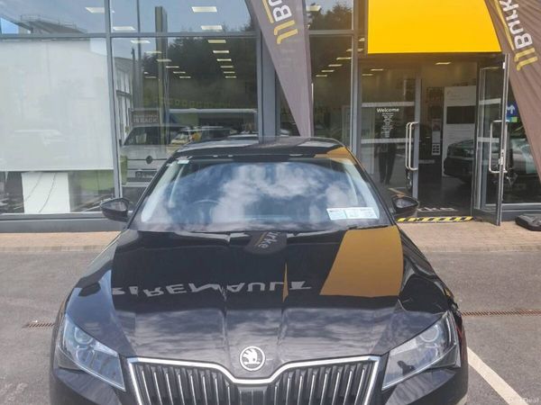 Skoda Superb Saloon, Diesel, 2019, Black