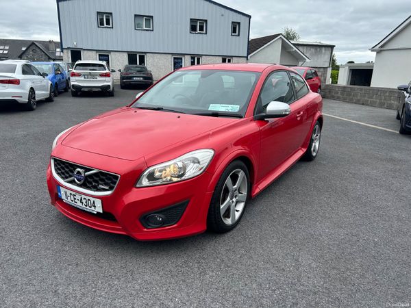 Volvo C30 Hatchback, Diesel, 2011, Red