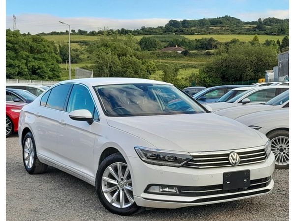 Volkswagen Passat Saloon, Petrol, 2016, White
