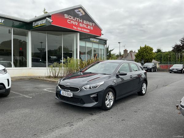 Kia Ceed Hatchback, Diesel Hybrid, 2021, Black