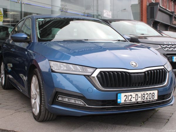 Skoda Octavia Saloon, Diesel, 2021, Blue