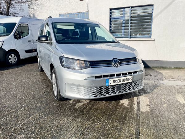 Volkswagen Caddy Maxi Life MPV, Diesel, 2023, Silver