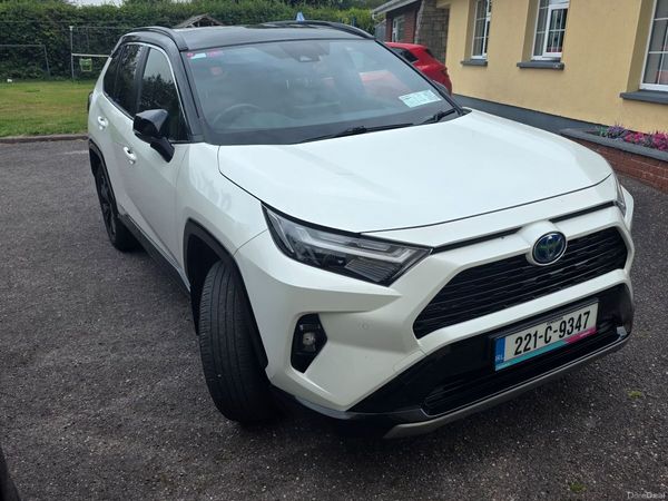Toyota RAV4 SUV, Petrol Hybrid, 2022, White