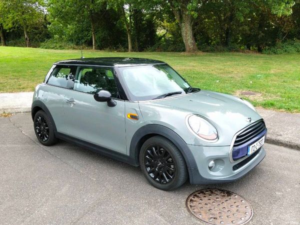 Mini Cooper Hatchback, Diesel, 2017, Grey