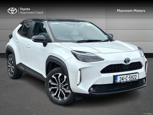 Toyota Yaris Cross Hatchback, Petrol Hybrid, 2024, White
