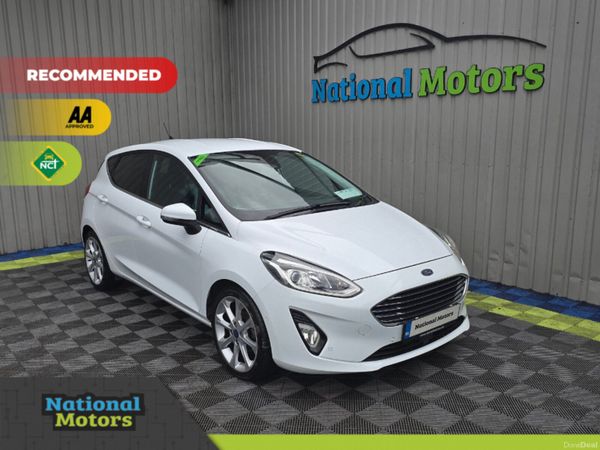 Ford Fiesta Hatchback, Petrol Hybrid, 2020, White