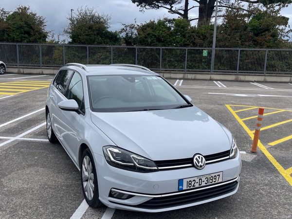 Volkswagen Golf Estate, Petrol, 2018, White
