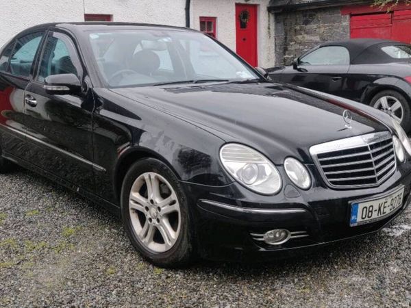 Mercedes-Benz E-Class Saloon, Diesel, 2008, Black