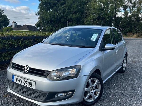 Volkswagen Polo Hatchback, Petrol, 2011, Silver