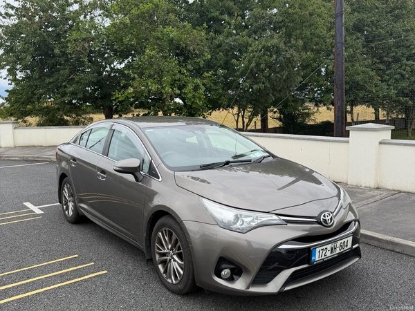 Toyota Avensis Saloon, Diesel, 2017, Grey