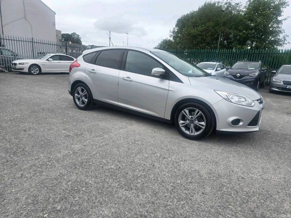Ford Focus Hatchback, Diesel, 2014, Silver