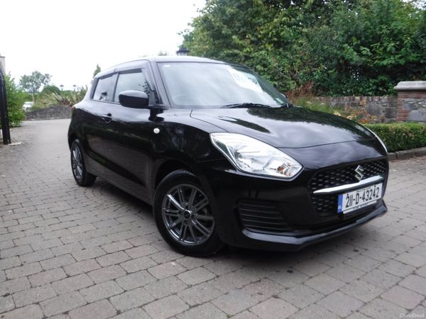 Suzuki Swift Hatchback, Petrol, 2021, Black