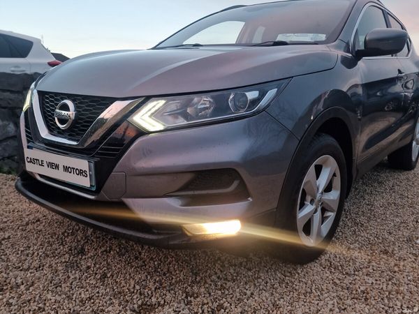 Nissan Qashqai MPV, Diesel, 2019, Grey