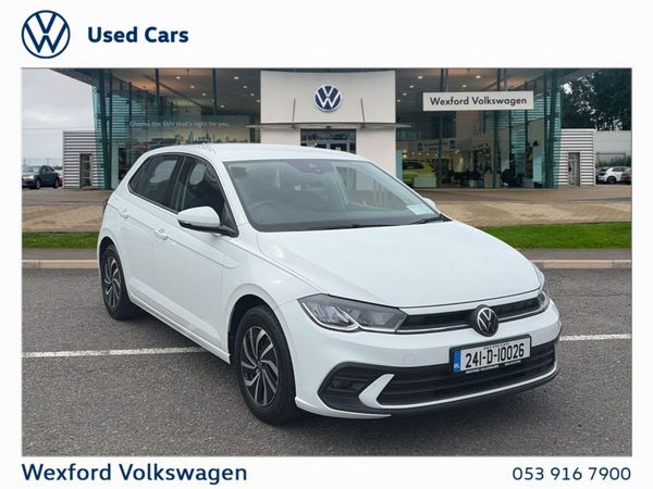 Volkswagen Polo Hatchback, Petrol, 2024, White