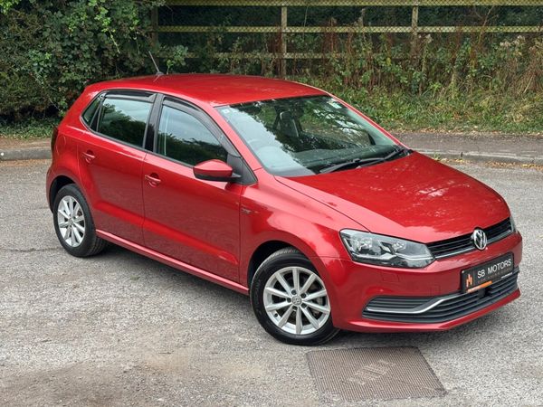 Volkswagen Polo Hatchback, Petrol, 2015, Red