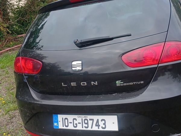 SEAT Leon Hatchback, Diesel, 2010, Black