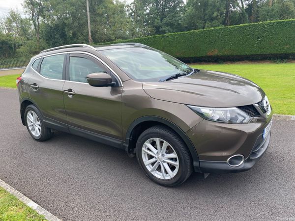 Nissan Qashqai SUV, Diesel, 2017, Brown
