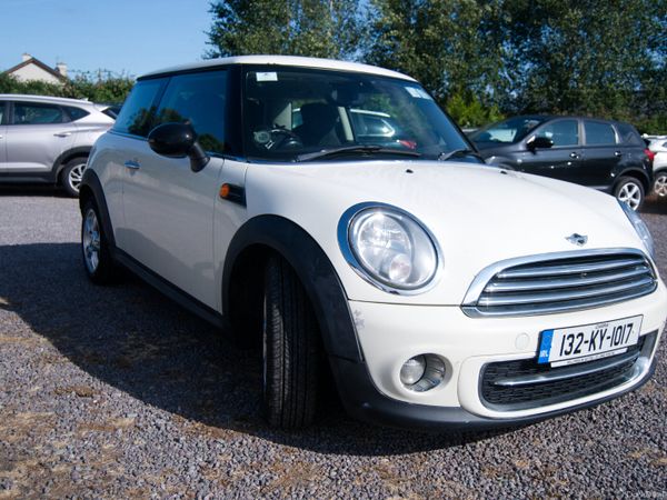 Mini One Hatchback, Diesel, 2013, White