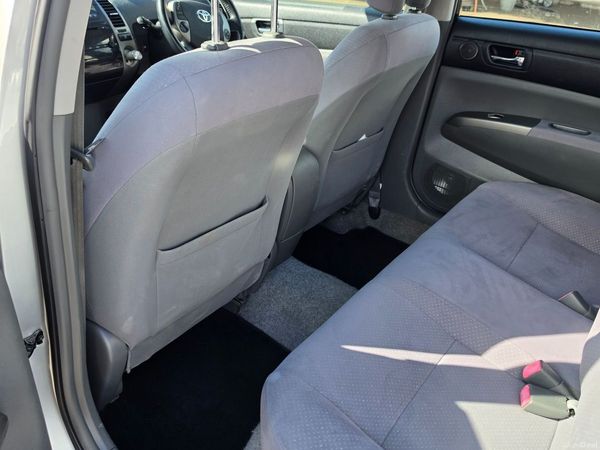 Toyota Prius Hatchback, Petrol Hybrid, 2007, Silver