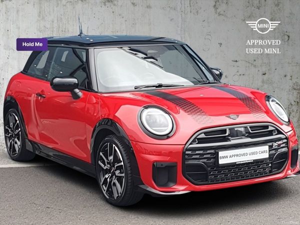 Mini Cooper Hatchback, Petrol, 2024, Red