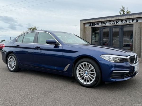BMW 5-Series Saloon, Petrol Plug-in Hybrid, 2019, Blue